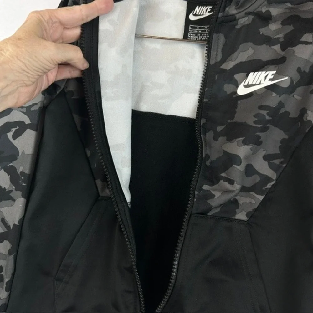 Nike Boys Camo Full Zip Track Jacket Black Grey Camouflage 6 5-6Y H109-023